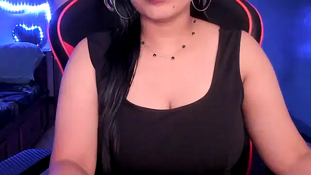 Snapshot of South_indian_tickly chatting on July 10, 2026, 1:36 pm South indian tickly online show from July 10, 2026, 1:36 pm