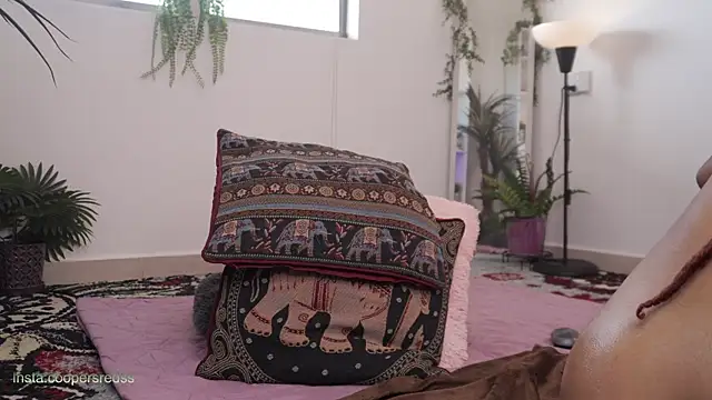 Cooper-Reds online show from January 21, 2025, 8:43 pm