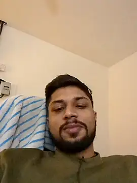 Snapshot of _IRRESISTIBLE_ chatting on February 13, 2025, 8:03 pm IRRESISTIBLE online show from February 13, 2025, 8:03 pm