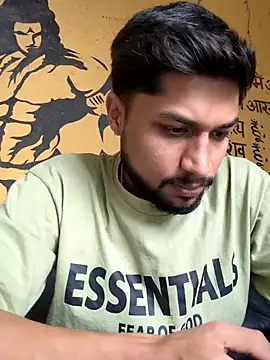 Snapshot of _IRRESISTIBLE_ chatting on November 15, 2025, 7:27 am IRRESISTIBLE online show from November 15, 2025, 7:27 am