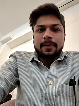 Snapshot of _IRRESISTIBLE_ chatting on February 1, 2026, 7:40 am IRRESISTIBLE online show from February 1, 2026, 7:40 am