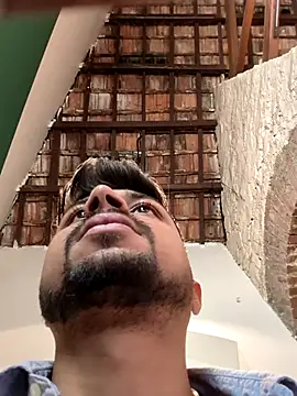 Snapshot of _IRRESISTIBLE_ chatting on March 2, 2026, 7:48 am IRRESISTIBLE online show from March 2, 2026, 7:48 am