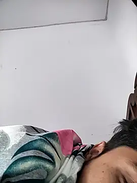 Snapshot of _IRRESISTIBLE_ chatting on March 19, 2026, 5:44 am IRRESISTIBLE online show from March 19, 2026, 5:44 am