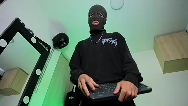 Samuel Suarez online show from September 29, 2025, 12:43 pm