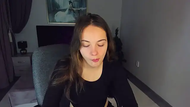 KristinaLoison online show from January 20, 2025, 4:23 pm