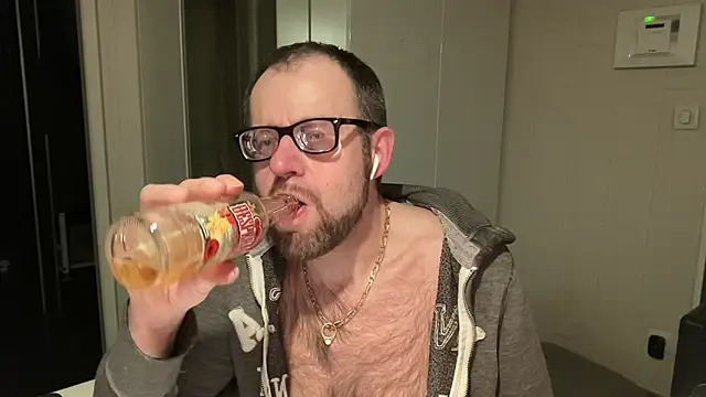 FABIOGLASSES online show from March 29, 2026, 11:05 pm