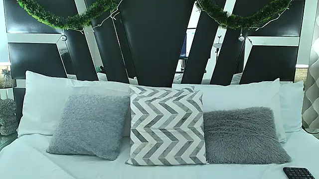 katya kozlov online show from January 10, 2025, 3:18 am