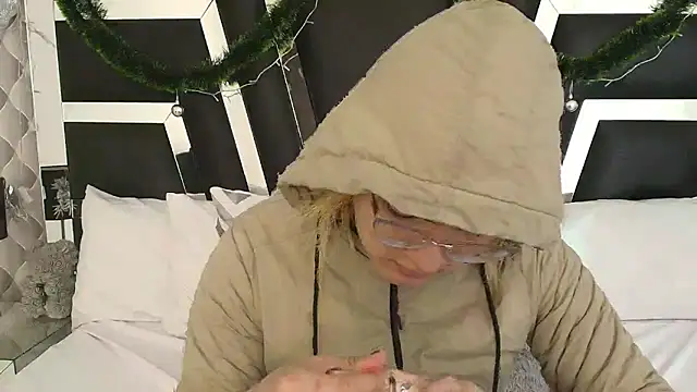 katya kozlov online show from January 14, 2025, 2:29 am