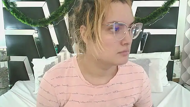 katya kozlov online show from January 21, 2025, 2:22 am