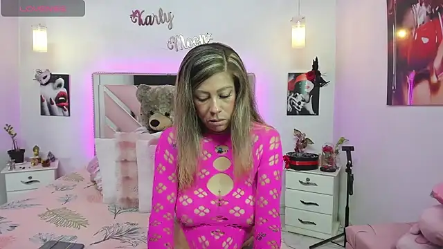 Karly moon online show from September 17, 2025, 8:10 pm