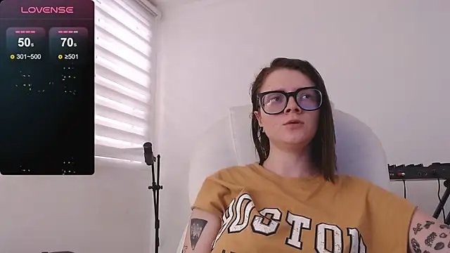 Arya starrk online show from December 18, 2024, 3:11 pm