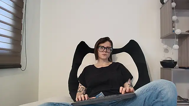 Arya starrk online show from March 13, 2026, 2:23 pm