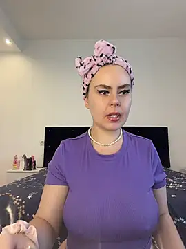 Stoned-baby69 online show from July 28, 2026, 12:48 pm