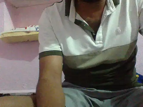 Tushar7972 online show from October 30, 2025, 4:30 pm