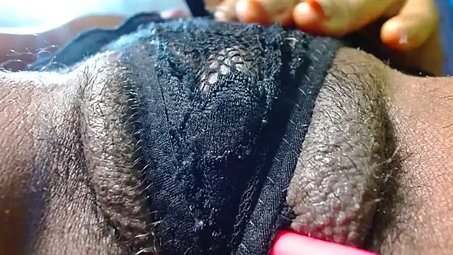 bethanywilson 23 online show from February 27, 2026, 2:50 pm