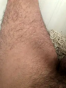 gokhanbey34 online show from November 2, 2025, 1:35 pm