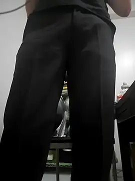 Snapshot of ksshp9502 chatting on November 18, 2025, 12:53 pm ksshp9502 online show from November 18, 2025, 12:53 pm