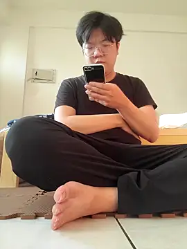 ksshp9502 online show from April 12, 2026, 8:52 am