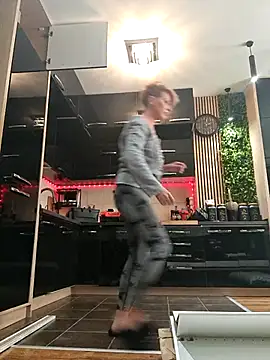 InannaStar online show from March 6, 2025, 11:58 am