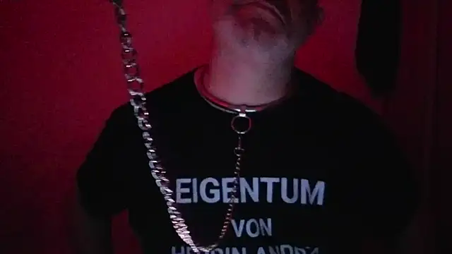 Snapshot of sklave-von-herrin-andrea chatting on June 7, 2026, 10:19 am sklave-von-herrin-andrea online show from June 7, 2026, 10:19 am
