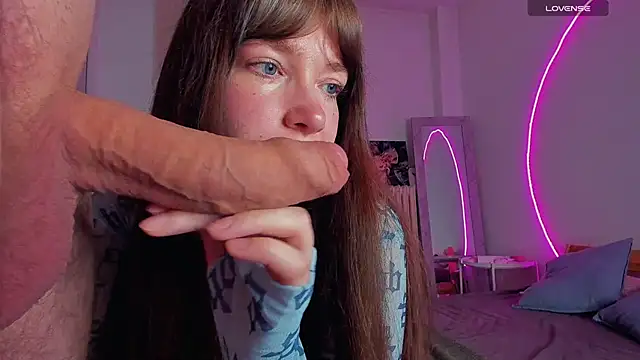 Snapshot of alicekaneky chatting on September 27, 2025, 11:21 pm alicekaneky online show from September 27, 2025, 11:21 pm