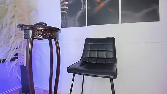 Snapshot of Sophia_Cameron chatting on February 8, 2025, 7:04 am Sophia Cameron online show from February 8, 2025, 7:04 am