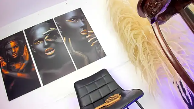 Snapshot of Sophia_Cameron chatting on February 22, 2025, 5:23 am Sophia Cameron online show from February 22, 2025, 5:23 am