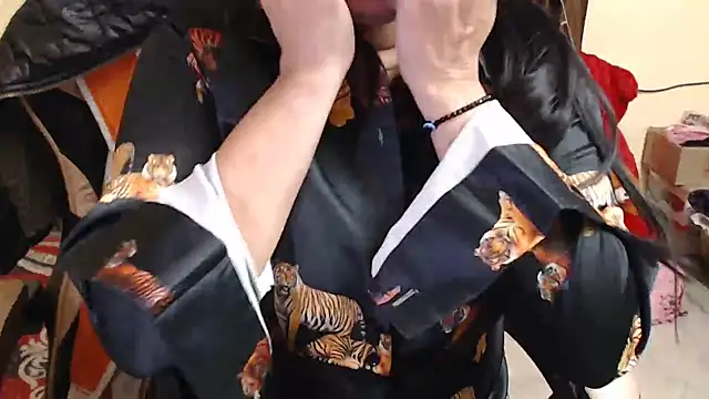 Snapshot of Naughty_Kashish chatting on January 9, 2025, 12:52 pm Naughty Kashish online show from January 9, 2025, 12:52 pm