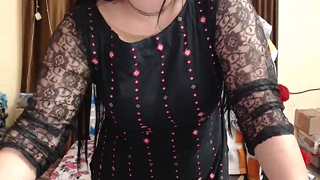 Snapshot of Naughty_Kashish chatting on March 5, 2025, 12:55 pm Naughty Kashish online show from March 5, 2025, 12:55 pm