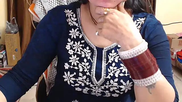 Snapshot of Naughty_Kashish chatting on March 8, 2025, 5:59 am Naughty Kashish online show from March 8, 2025, 5:59 am