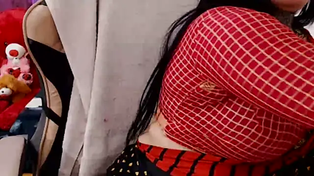 Snapshot of Naughty_Kashish chatting on March 28, 2026, 5:51 am Naughty Kashish online show from March 28, 2026, 5:51 am