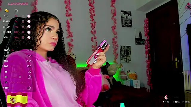 Snapshot of gabrielatafur_ chatting on March 13, 2025, 6:26 am gabrielatafur online show from March 13, 2025, 6:26 am