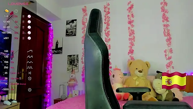 Snapshot of gabrielatafur_ chatting on September 19, 2025, 9:26 pm gabrielatafur online show from September 19, 2025, 9:26 pm