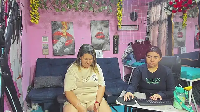 Snapshot of lesbiancuple chatting on May 28, 2026, 12:24 pm lesbiancuple online show from May 28, 2026, 12:24 pm