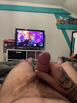 RenaudS-02 online show from October 27, 2025, 6:17 am