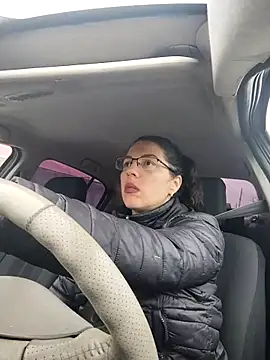 SquirtyMellissaLabia online show from December 2, 2025, 8:41 am