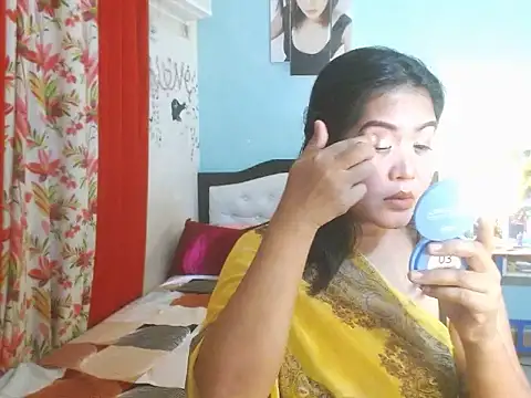 PearlOfAsia21 online show from February 12, 2026, 2:17 am