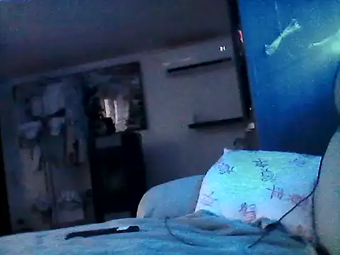 mickzizi online show from December 10, 2024, 8:19 am