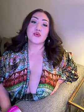 RosieDixx online show from March 29, 2026, 4:12 am