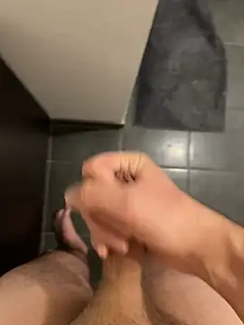 vultur2565 online show from December 15, 2024, 1:22 pm