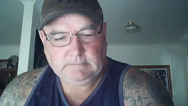 Snapshot of HOTANAL chatting on February 20, 2025, 3:34 am HOTANAL online show from February 20, 2025, 3:34 am