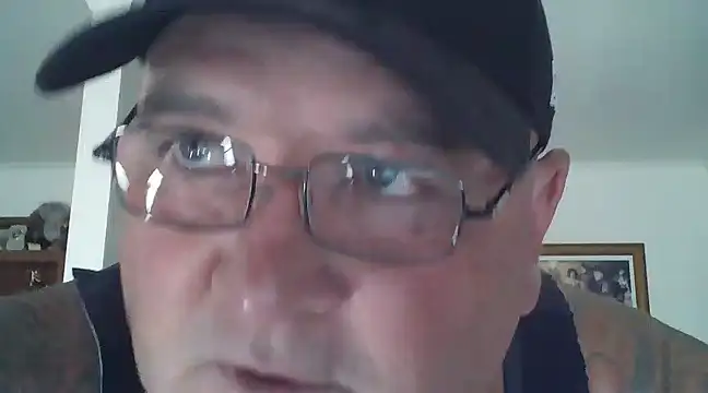 Snapshot of HOTANAL chatting on March 2, 2025, 6:05 am HOTANAL online show from March 2, 2025, 6:05 am