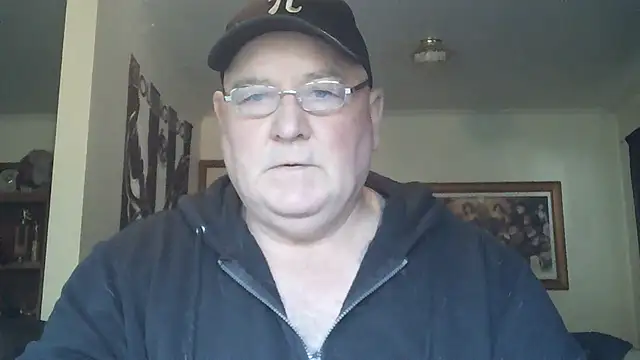 Snapshot of HOTANAL chatting on September 17, 2025, 10:55 pm HOTANAL online show from September 17, 2025, 10:55 pm