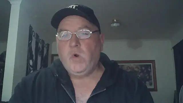 Snapshot of HOTANAL chatting on October 30, 2025, 10:10 pm HOTANAL online show from October 30, 2025, 10:10 pm