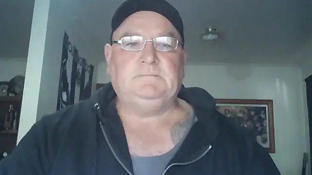 Snapshot of HOTANAL chatting on November 16, 2025, 10:26 pm HOTANAL online show from November 16, 2025, 10:26 pm