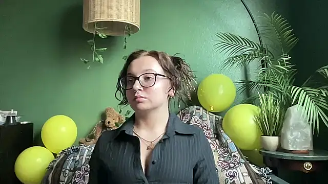 sweetandwet daddy online show from October 15, 2025, 10:43 pm