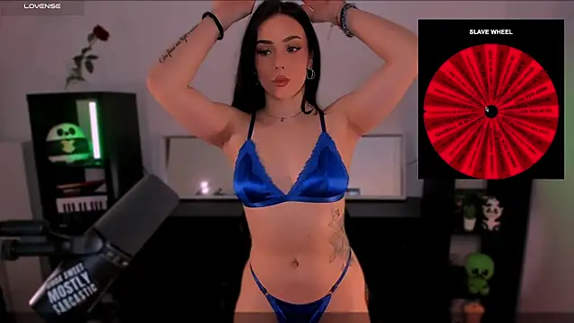 SofiRusselle online show from January 10, 2026, 7:26 pm