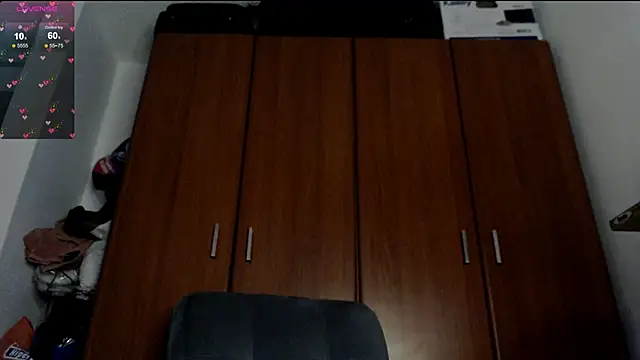 Juls winter  online show from February 13, 2025, 10:43 pm