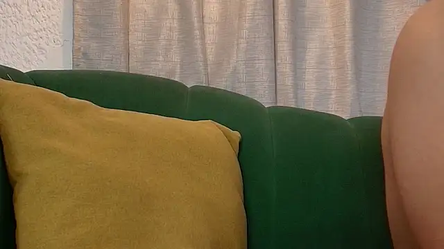 Snapshot of Joeysexx2 chatting on February 24, 2025, 8:27 am Joeysexx2 online show from February 24, 2025, 8:27 am