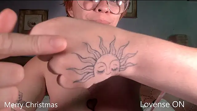 Lilmuh  online show from December 19, 2024, 12:02 am